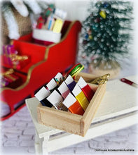 Sewing Box - Assorted items - Miniature