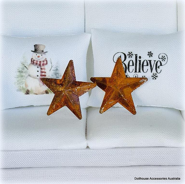 Rusted Star x 2 - Miniature