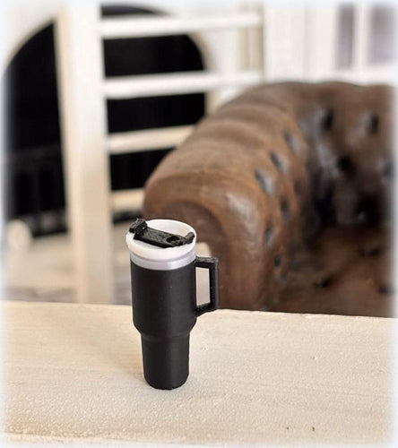 Dollhouse modern carry tumbler mug