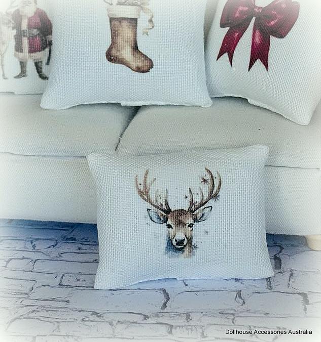 Dollhouse Christmas reindeer cushion decor