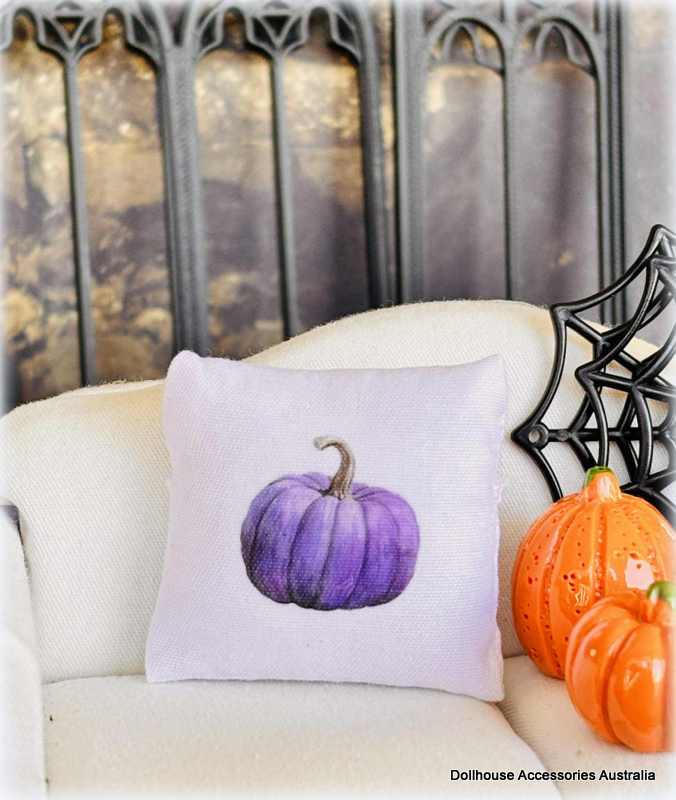 White Cushion - Purple Pumpkin - Miniature