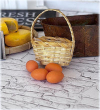 Basket with 4 Large eggs - Miniature
