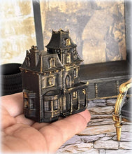 Dollhouse gothic mini beacon hill addams family