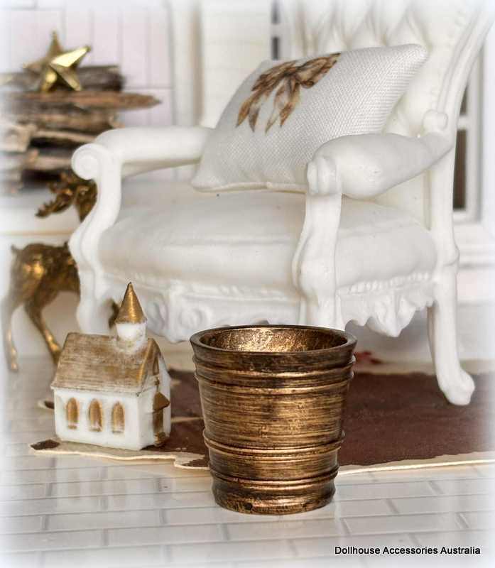 Gold Planter Pot - Large - 3 cm