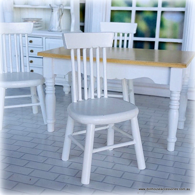 White Chair x 1 - Miniature