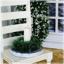 Dollhouse miniature candle in wreath