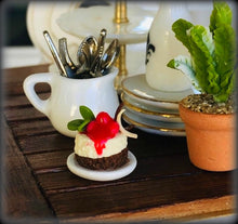 Dollhouse Miniature Raspberry Cheesecake