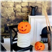 Jack-O-Lantern Pumpkin - Green Leaf Stalk