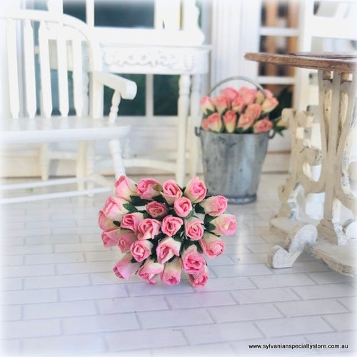 Dollhouse miniature salmon pink paper roses florist shop