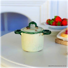 Dollhouse enamel chipped retro kitchen pot