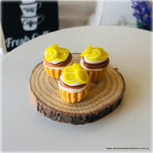 Dollhouse lemon cupcakes