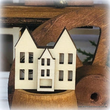 Mini Gabled Roof Putz house - Unpainted - 2.7 cm - Miniature