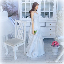 Modern Bride Figure - Resin - 13cm