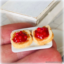 Dollhouse Toast and Jam berry jam