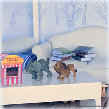 Dollhouse Lion and Elephant Circus toys miniature