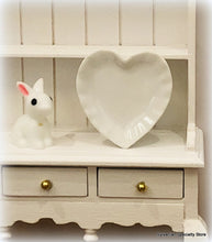 White Heart Plate - Miniature