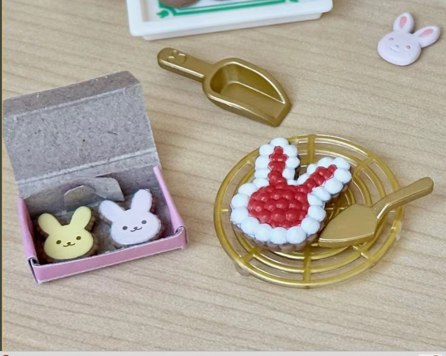 Sylvanian Families Patisserie Cakes - Capsule Set - Limited Edition