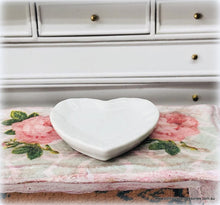 White Heart Plate - Miniature