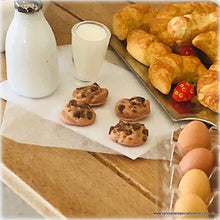 Dollhouse-food-cookies-realistic-miniature-bakingday