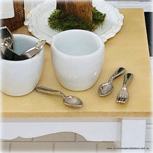 White Pot - Miniature