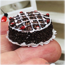 Dollhouse miniature christmas fruit cake