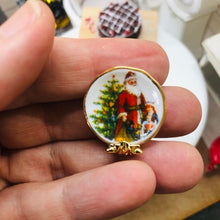 Reutter Porcelain Nativity Set, Angel and Plate  - Miniature