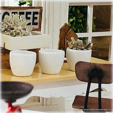 White Pot - Miniature
