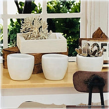 White Pot - Miniature