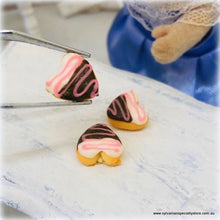 Pink Eclairs x 3 - Miniature