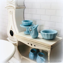 Blue Miniature Dollhouse country style kitchen cake plate crockery
