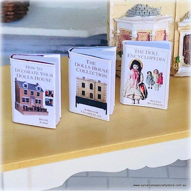 Set of 3 Books about Dollhouses - Miniature