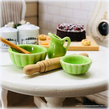 Baking Set: Bowls, Jug, Rolling Pin and Wooden Spoon - Green