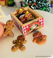 Gingerbread x 7 in Christmas Decorated Crate - Miniature