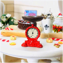 Red Kitchen Scales Vintage-style - Miniature