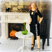 Dollhouse miniature apothecary chemist laboratory green bottle
