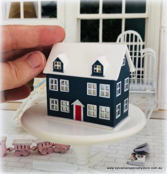 Dollhouse Colonial Blue white miniature