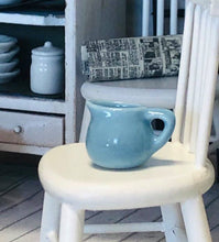 Light blue small jug - Miniature