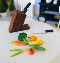 Mixed Vegetables - 8 pieces - Miniature