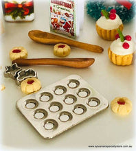 Dollhouse miniature baking tart tray pan metal