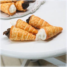 Chocolate Horns Mixed x 4 -  Miniature