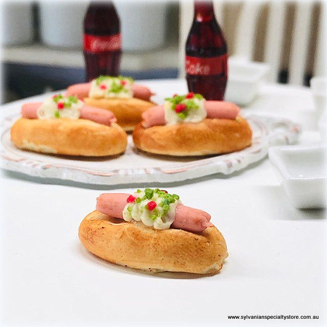 Savoury Bun - Miniature