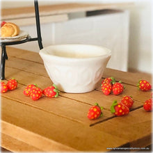 Dollhouse farmhouse baking day miniature