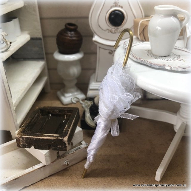 Dollhouse miniature white lace parasol