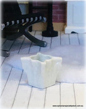 Dollhouse modern miniature planter pot