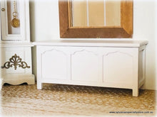 White Storage Chest/Blanket Box - Miniature