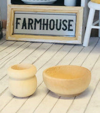 Wooden bowl and Wooden pot - Miniature
