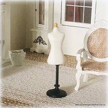 Dressmaker's mannequin - White - 8.5 cm high - Miniature