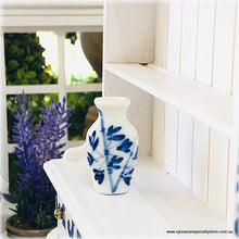 Vase Blue and White Detail - 3 cm high - Miniature