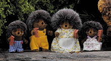 Sylvanian Families Hedgehog Family SF4018