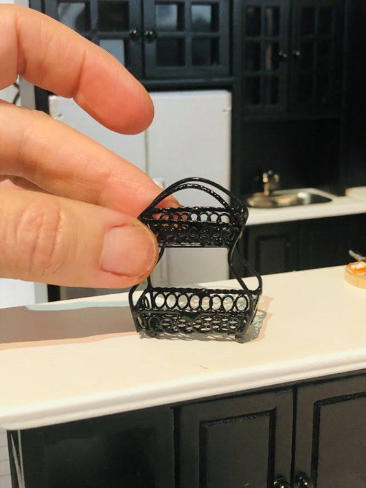 Dollshouse Miniatures for the modern dollhouse kitchen